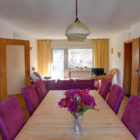 Couette-café Haus Nova Am Bollerberg 3*