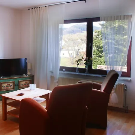 Haus Nova Am Bollerberg Couette-café Hallenberg